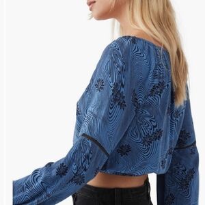 Rosalie Floral Print Crop Blouse medium nwt